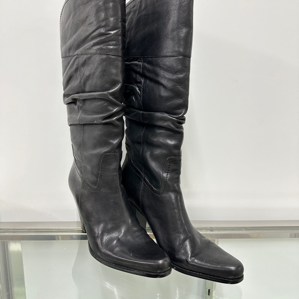 Nine West Black Heeled Boots with Streamlined Silhouette